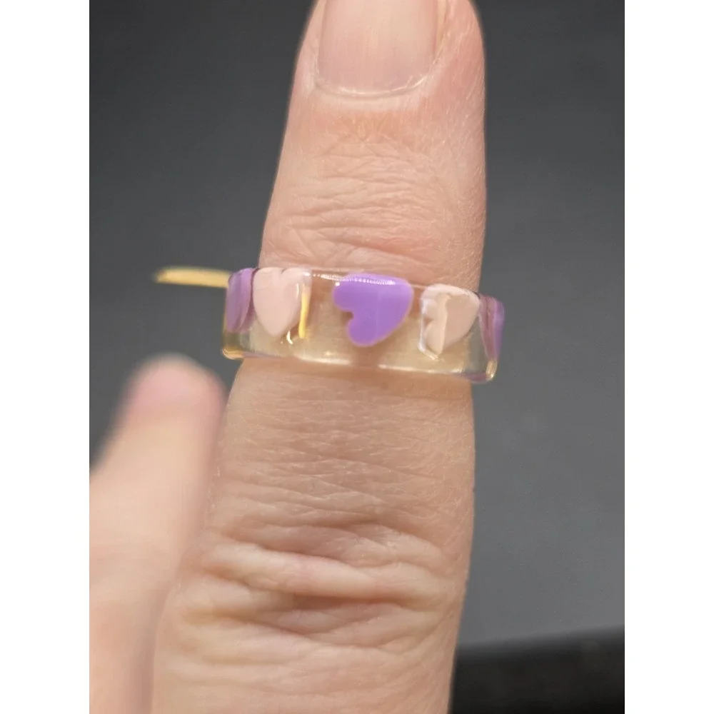 resin ring with embedded hearts Size 6